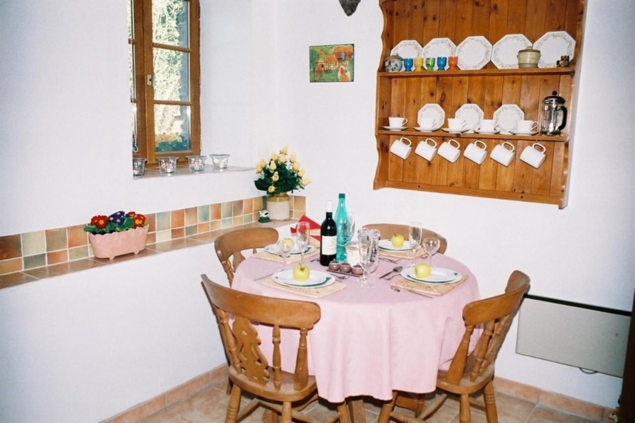Beautiful 3-Bed Cottage In Passais-Villages Saint-Siméon المظهر الخارجي الصورة
